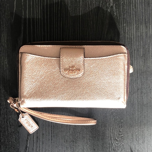 Coach Handbags - COACH Cell Phone Wristlet